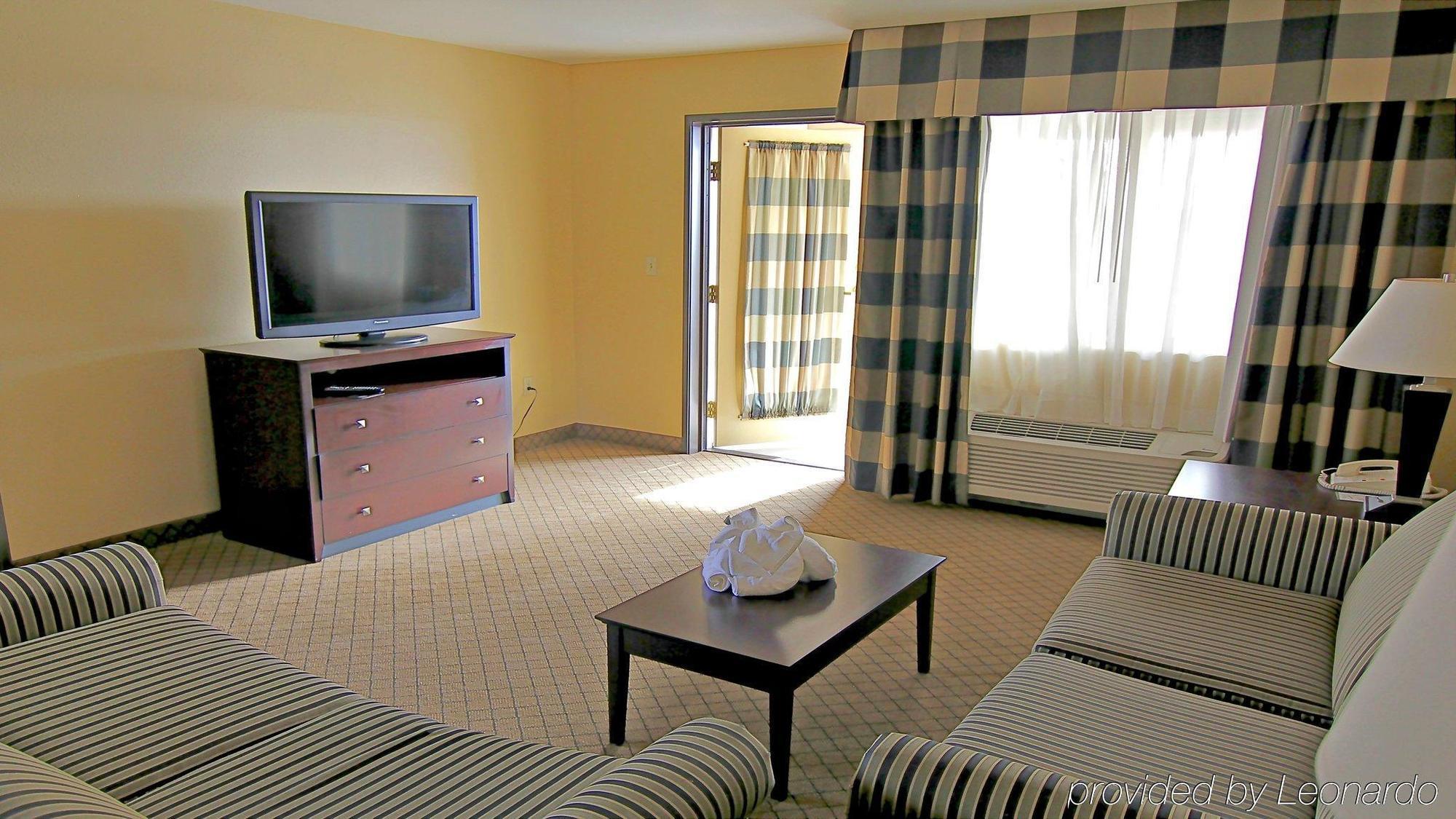 Holiday Inn Express Fallon By Ihg Екстериор снимка