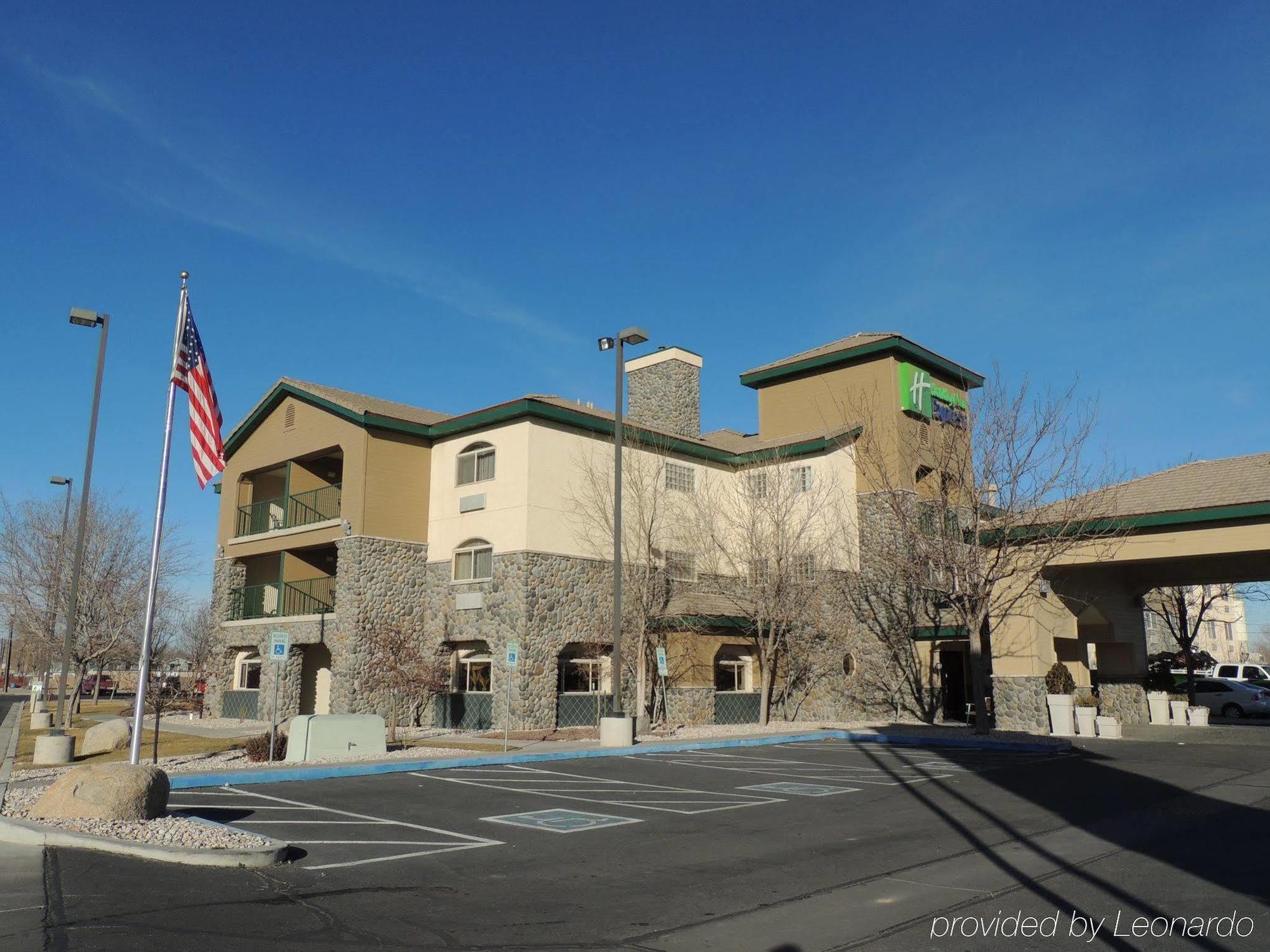 Holiday Inn Express Fallon By Ihg Екстериор снимка