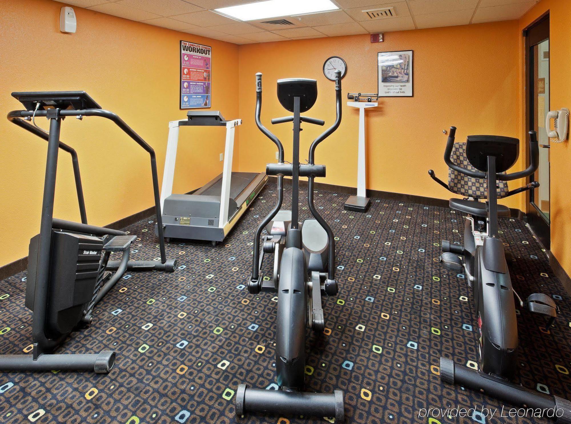 Holiday Inn Express Fallon By Ihg Съоръжения снимка